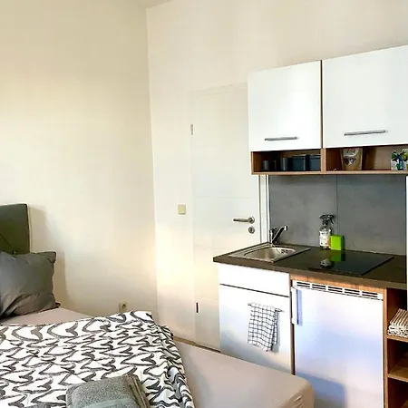 Studioapartment M15 Im Plagwitzer Szeneviertel Apartment *
